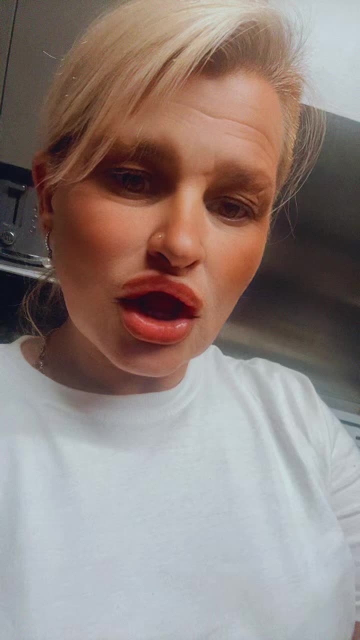 @nikki_19742