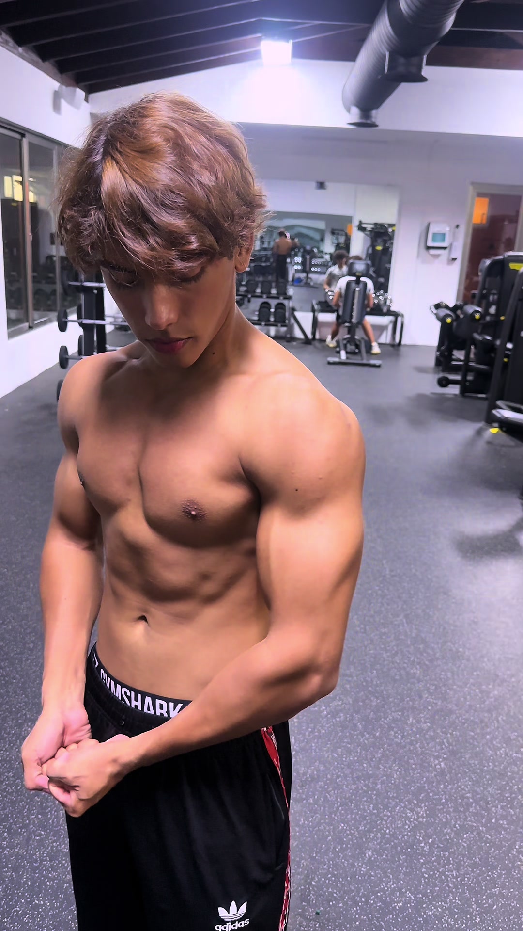 @Aar&oacute;n Acosta