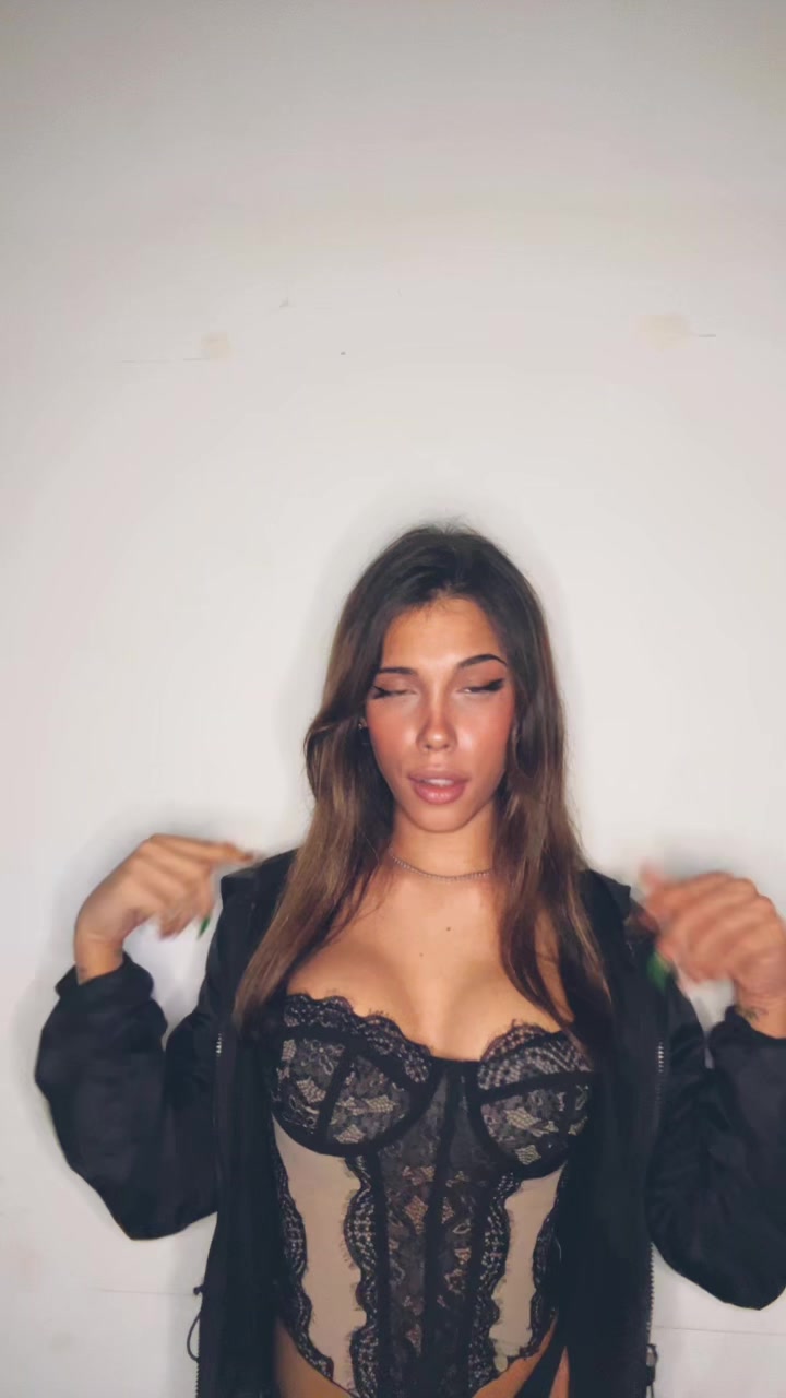 @TrianaaAmayaa