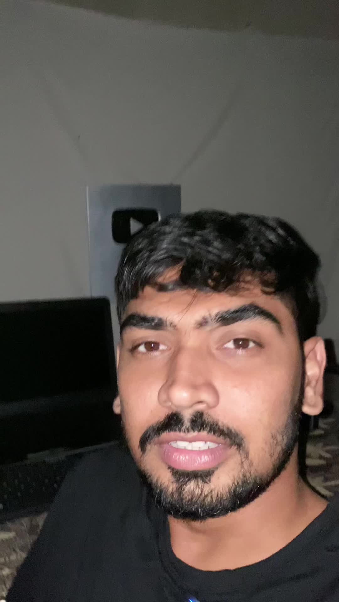 @Im Hadhik