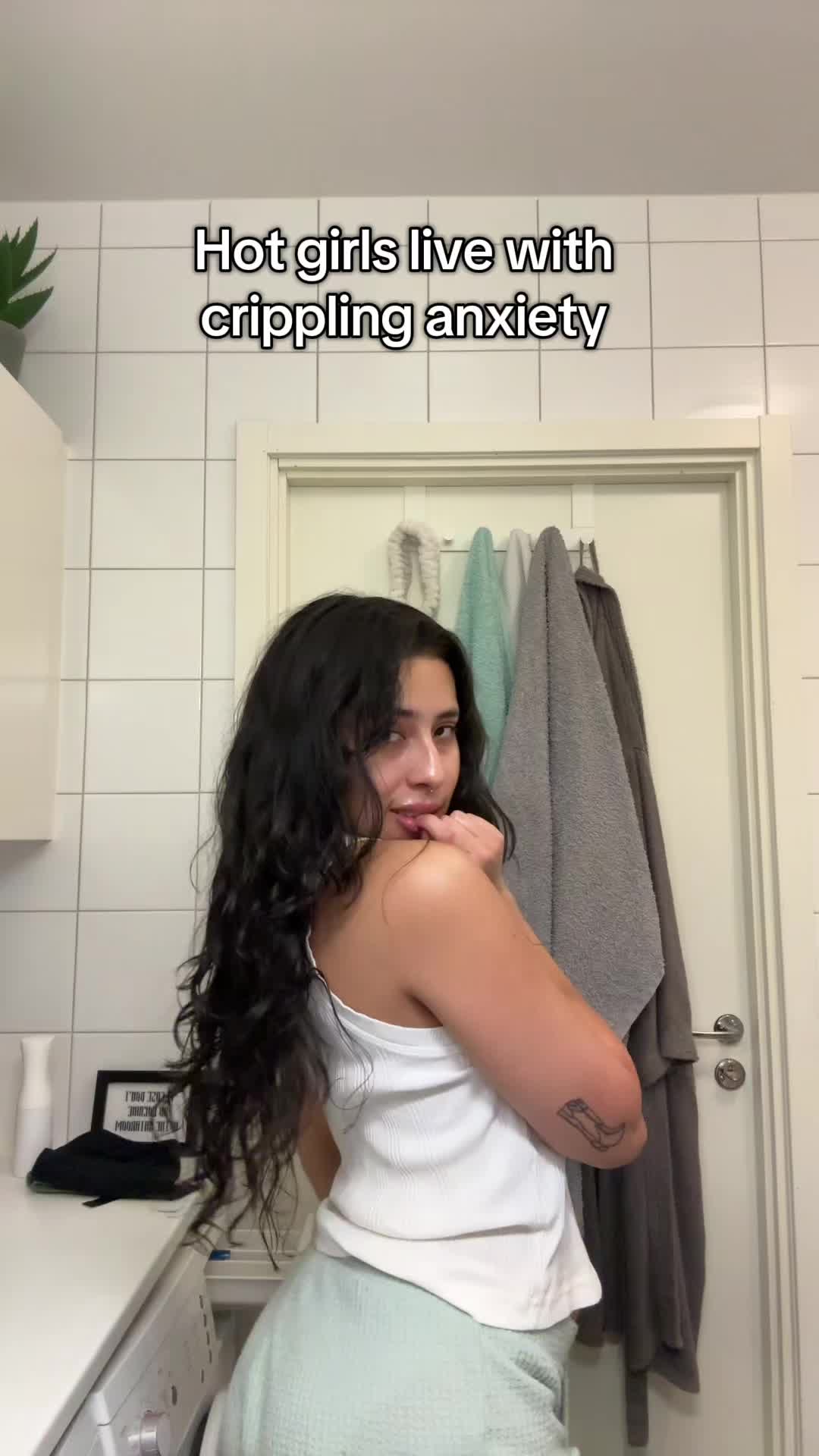 @LolaAngels