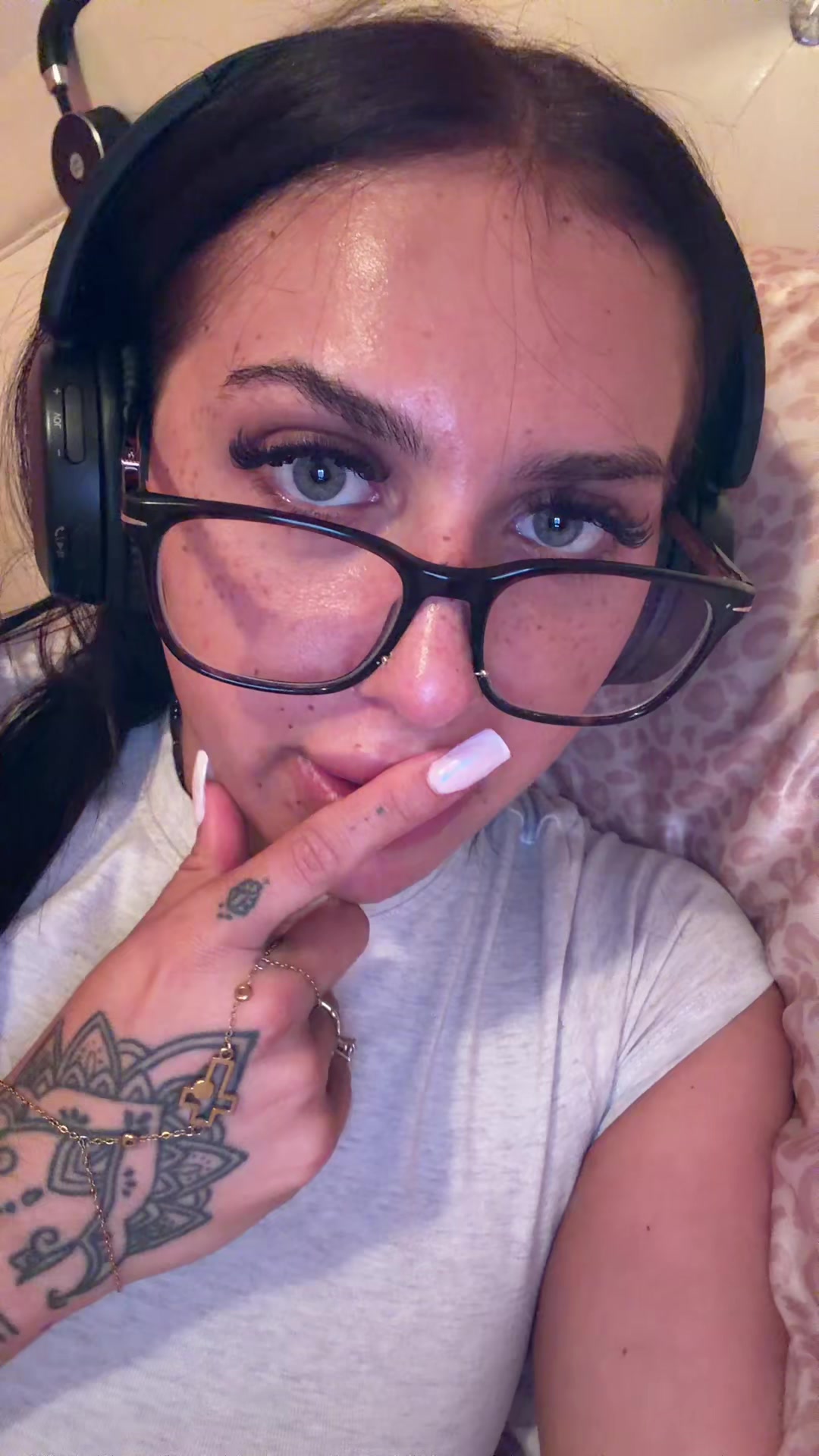 @🤍Meg🤍-   Beaut&eacute;/Lifestyle