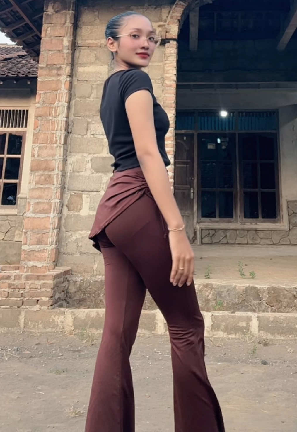@denisyunikashop