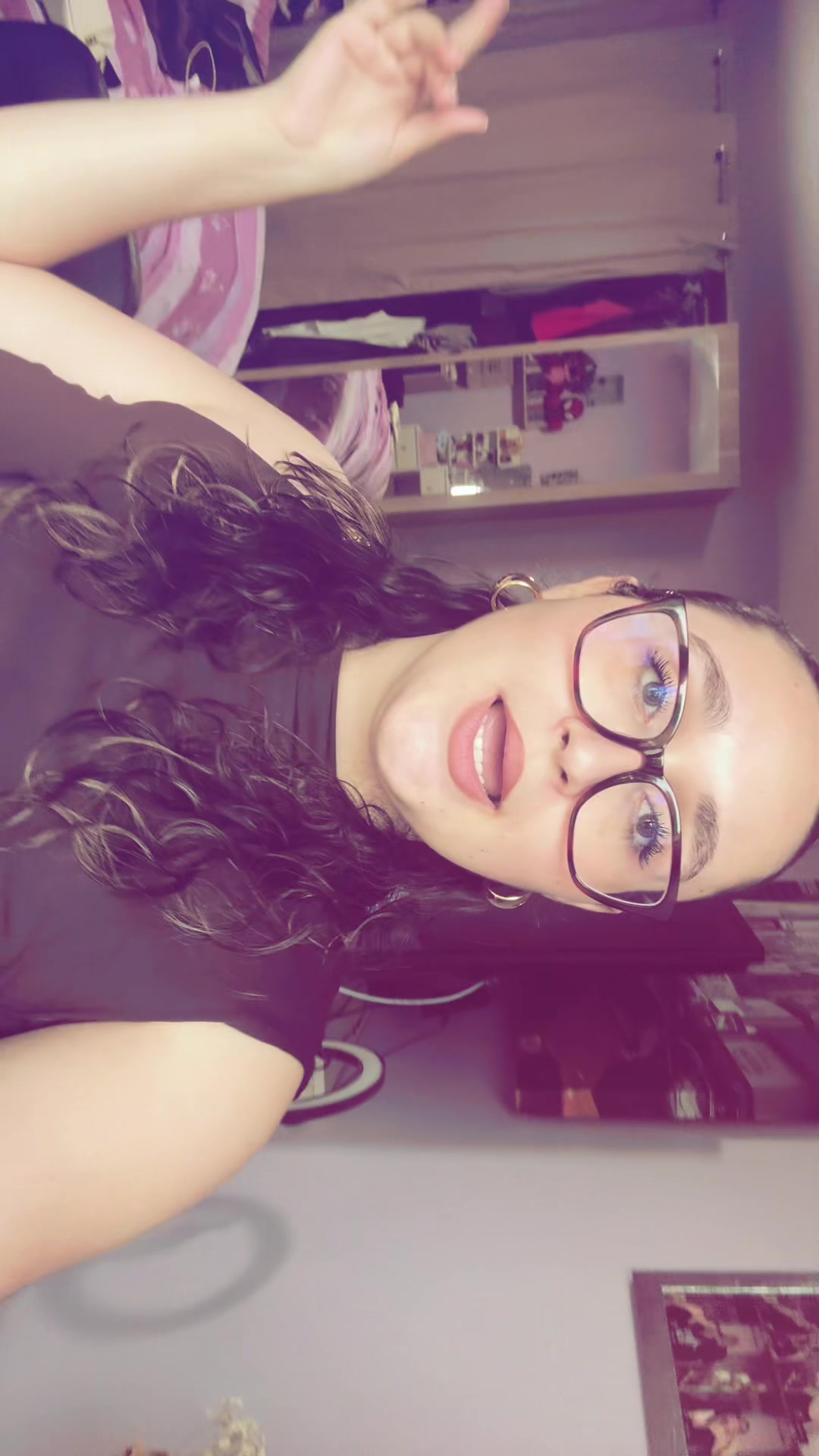 @𝓵𝓾𝓭𝓲.𝓿𝓲𝓷𝓮’💫