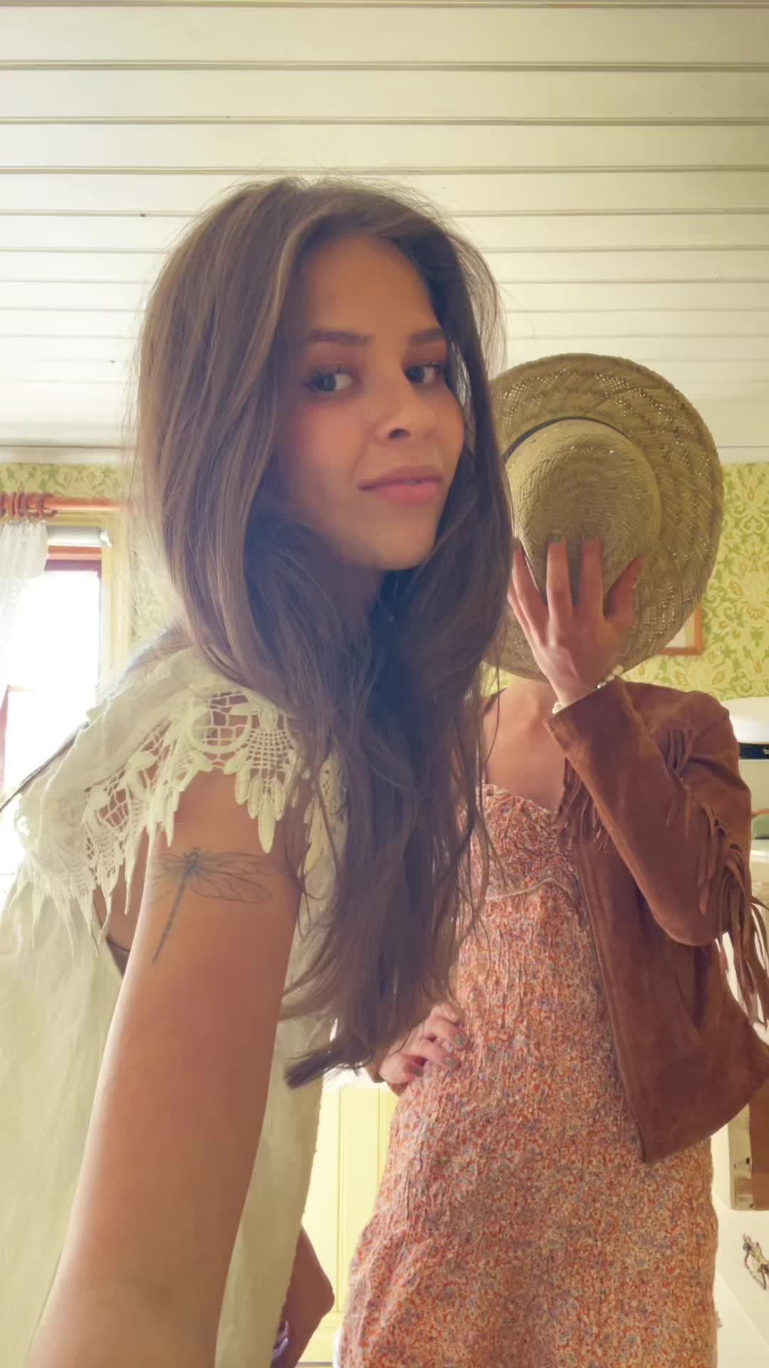 @Vera