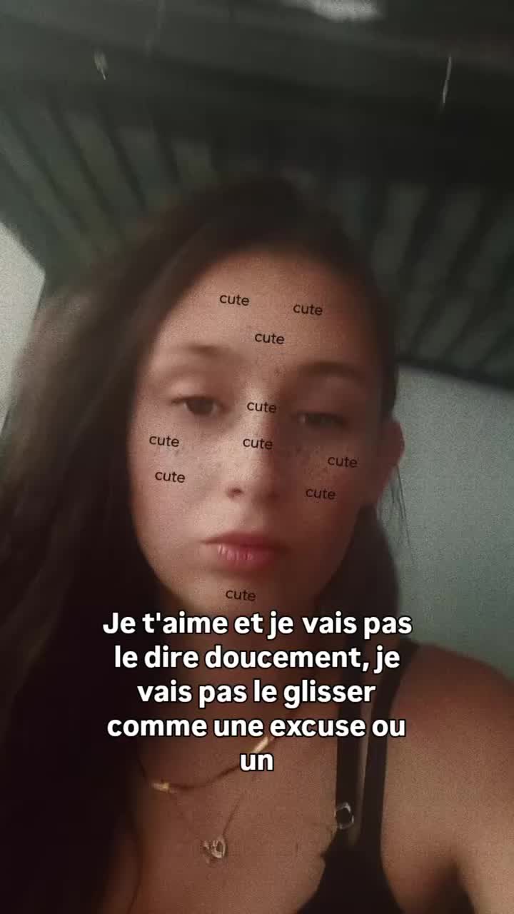 @๐๐ฉท Alyssa la queen ๐ฉท๐