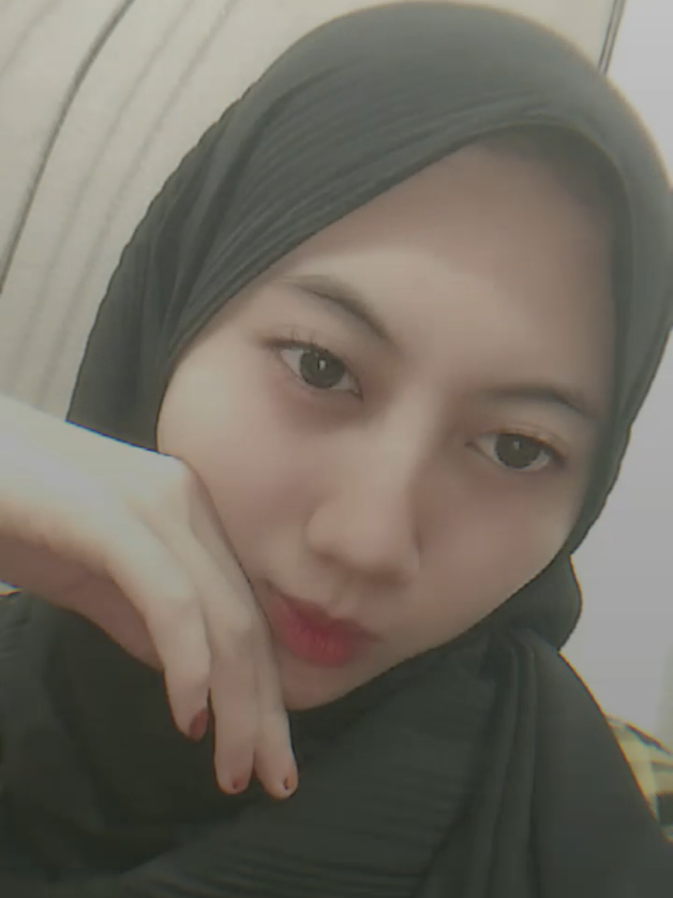 @Syahnaz,,