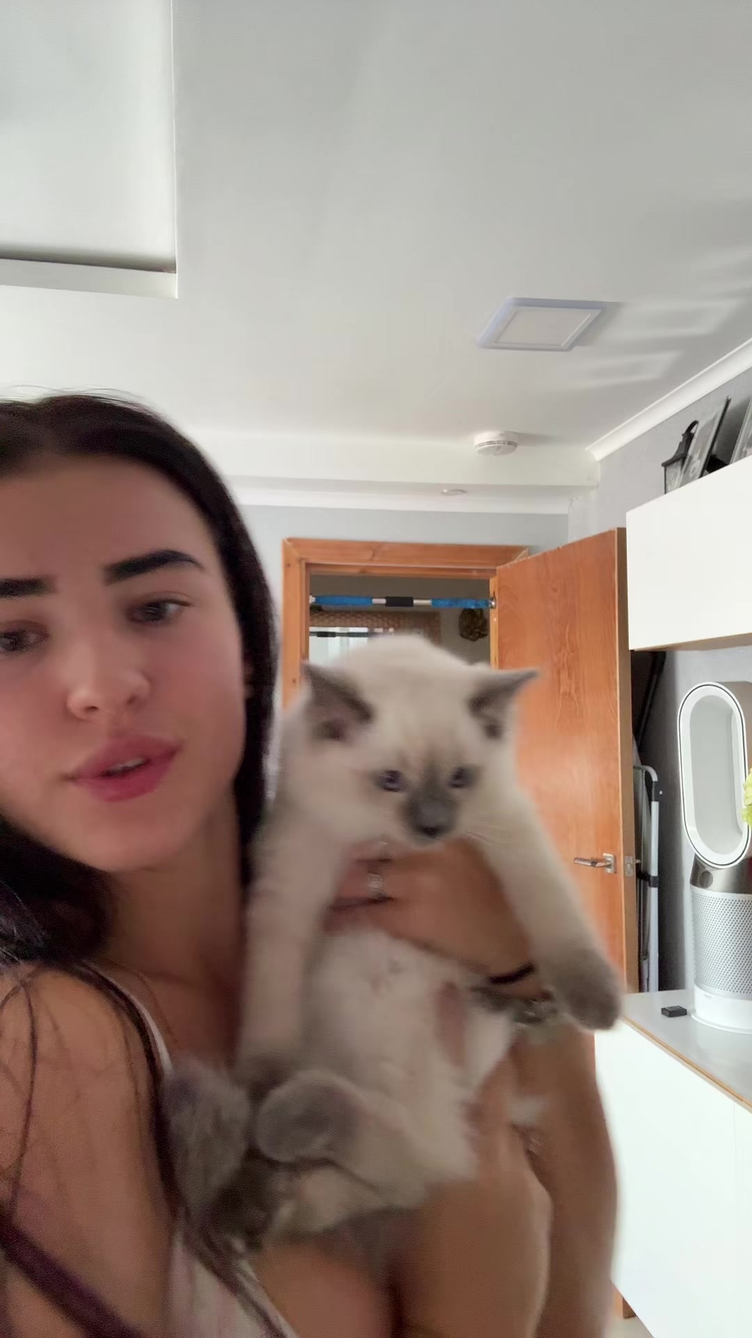 @Nikki