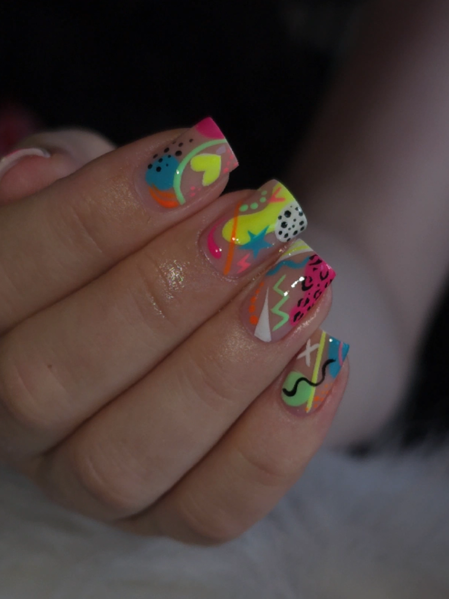 @Sammii Lou Nails ๐ฆ