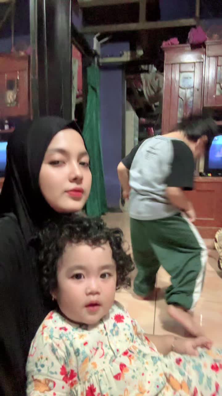 @KINTAAN MARY