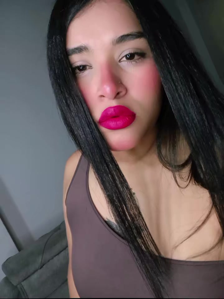 @Dani 🦂🌺🌸