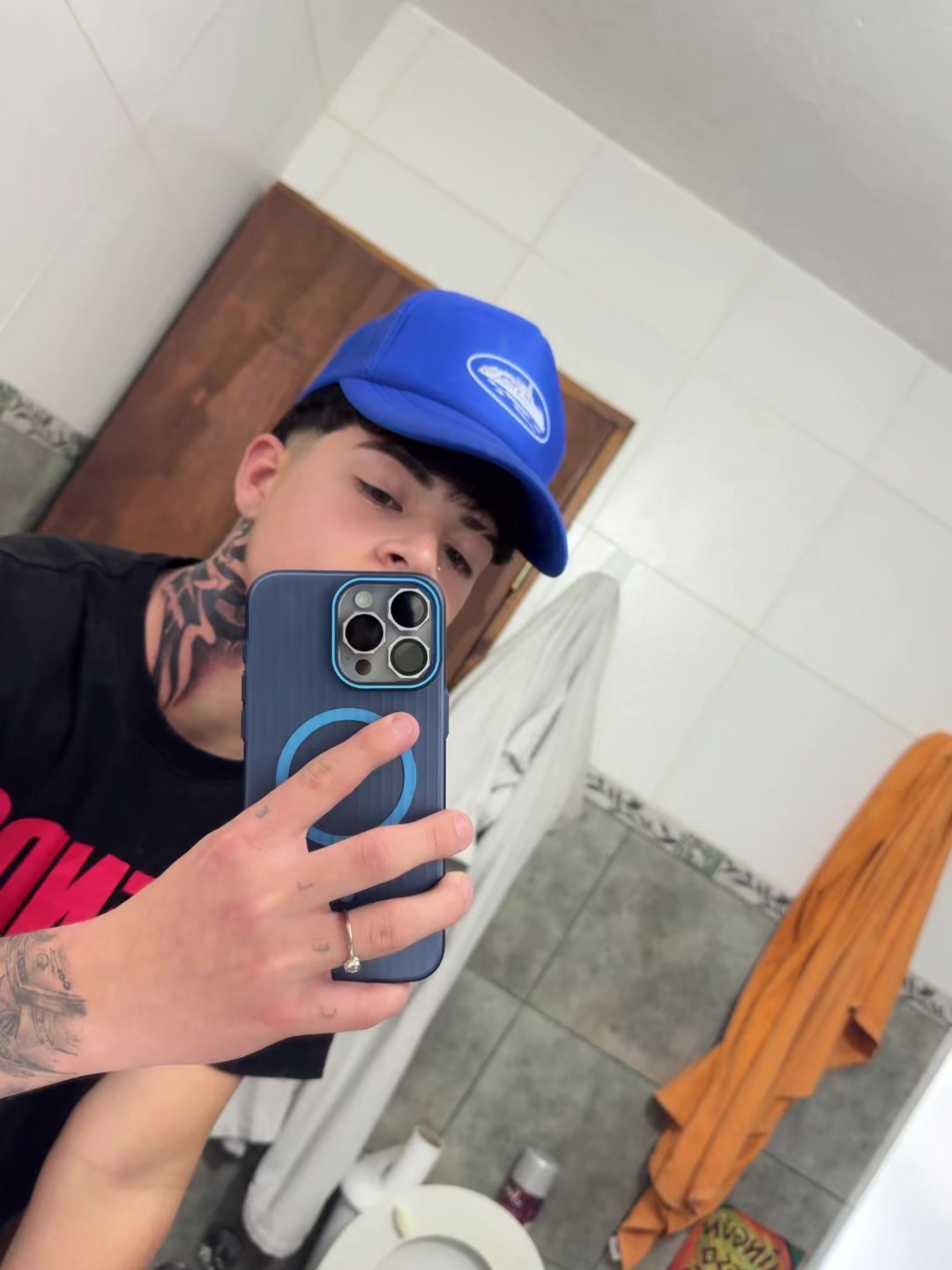 @Tomii