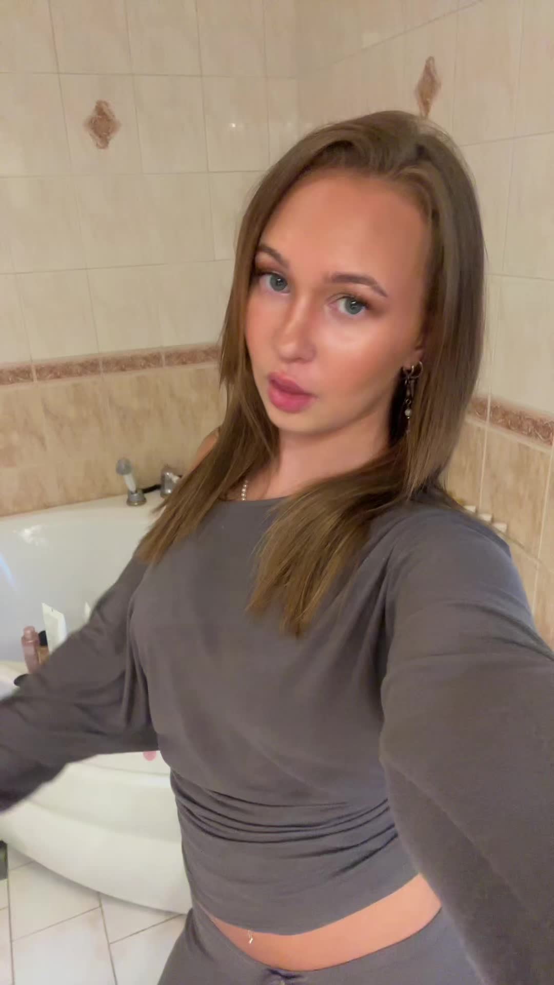 @emilia0313