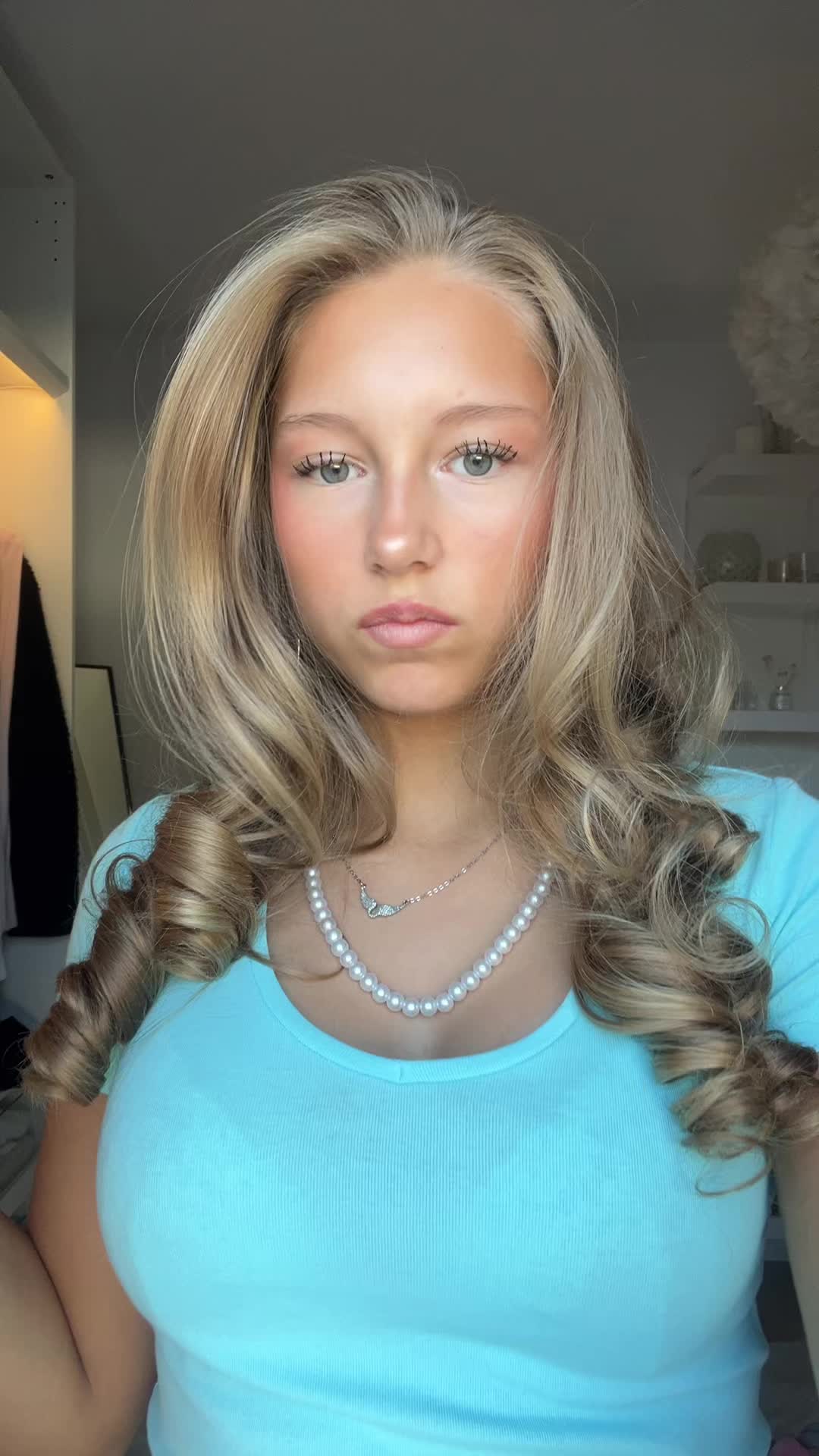 @ellie