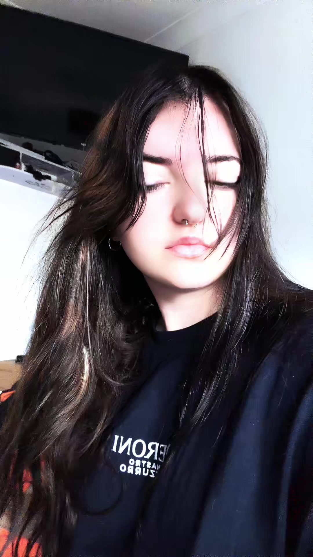 @evie (offline)