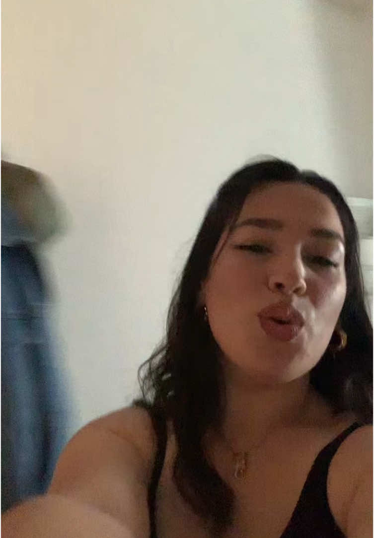 @Mar ✨