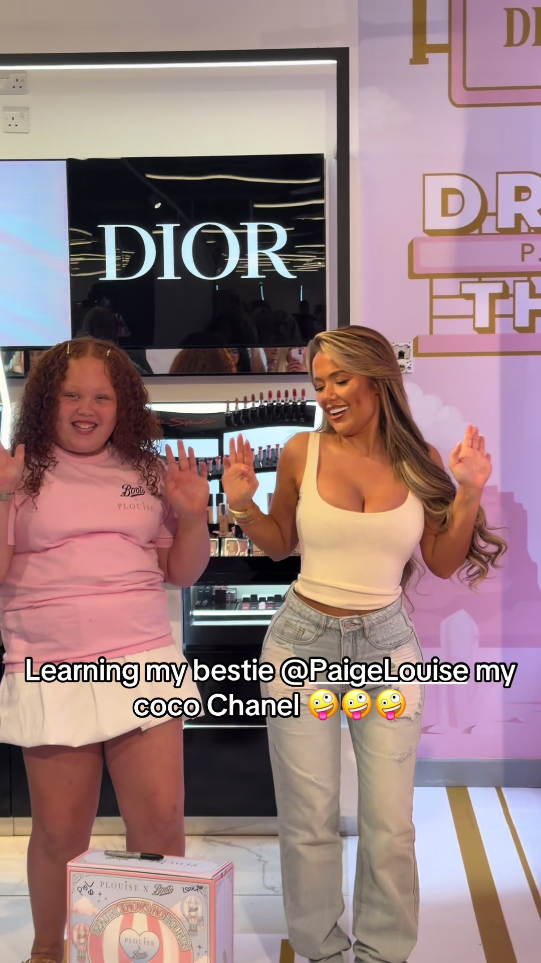 @Laura and Lacey.m.xx