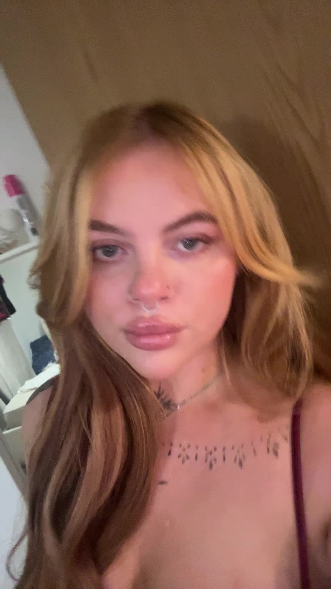 @T