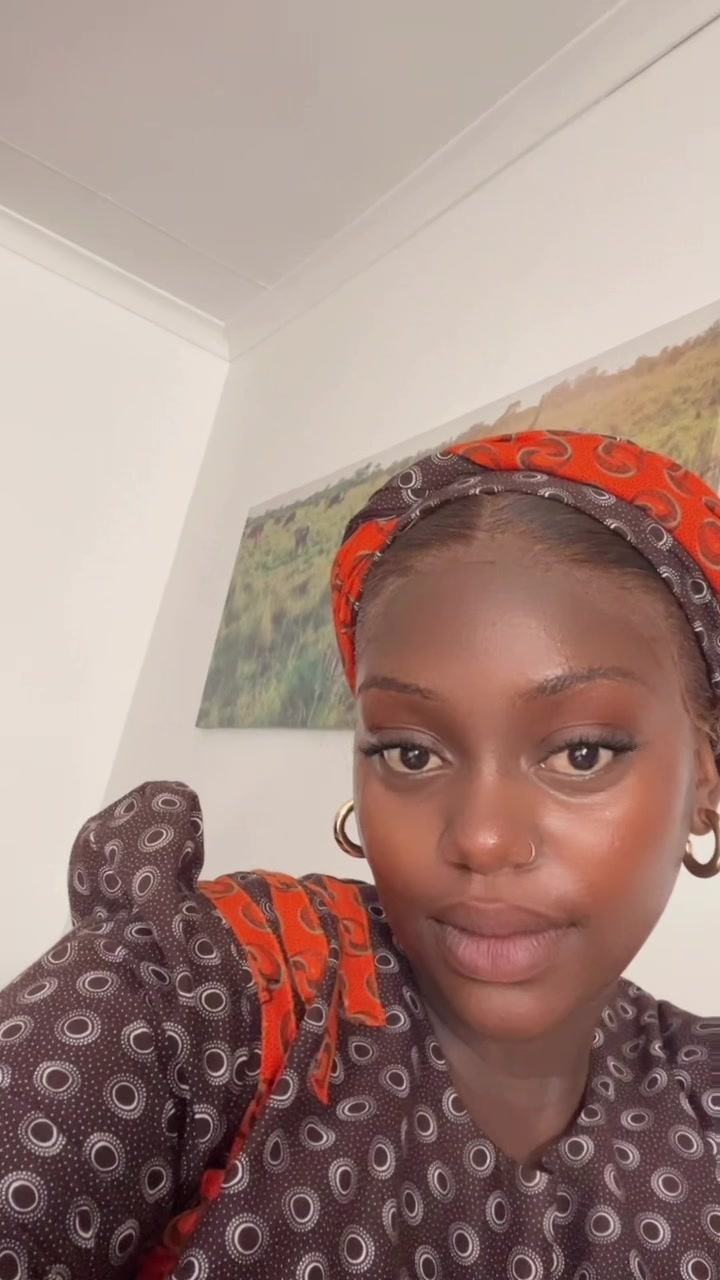 @Ayonelisa Msebenzi🦋