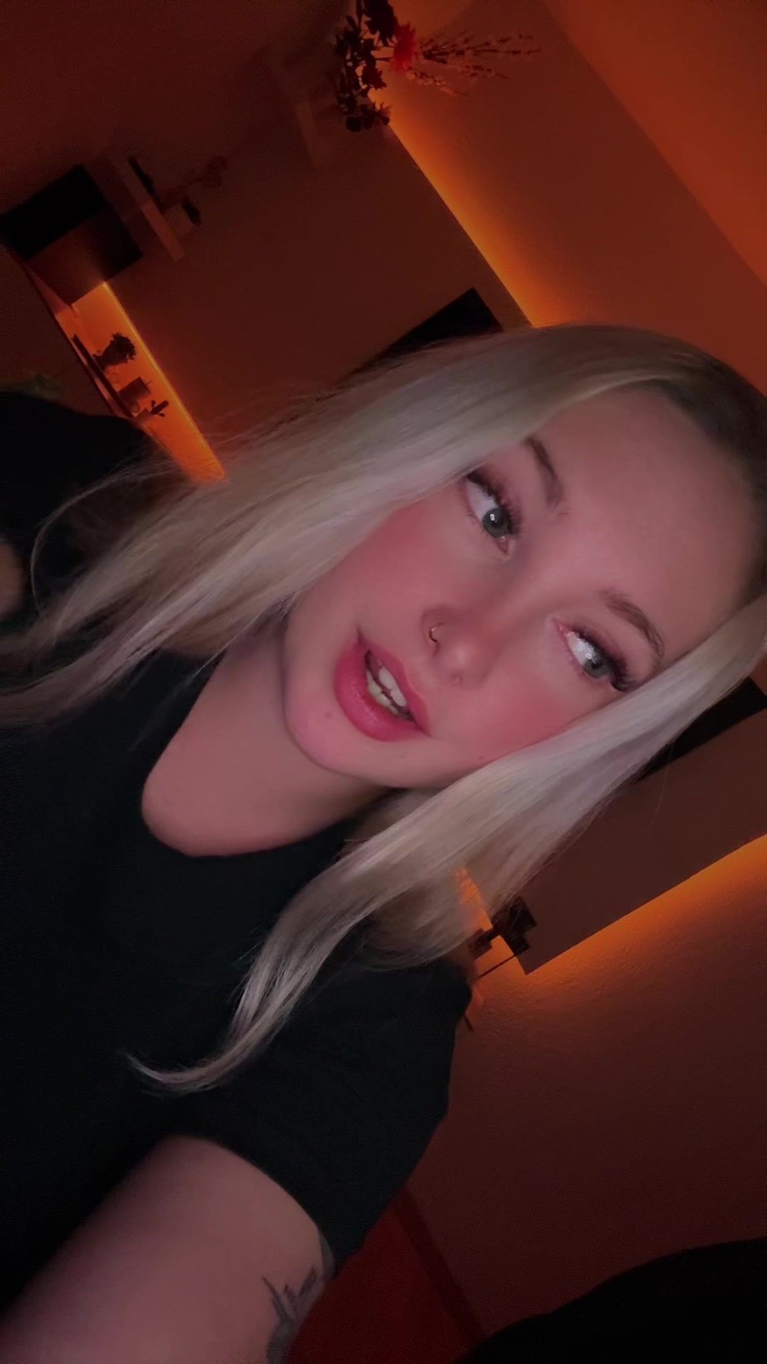 @𝓐𝓶𝔂❣️