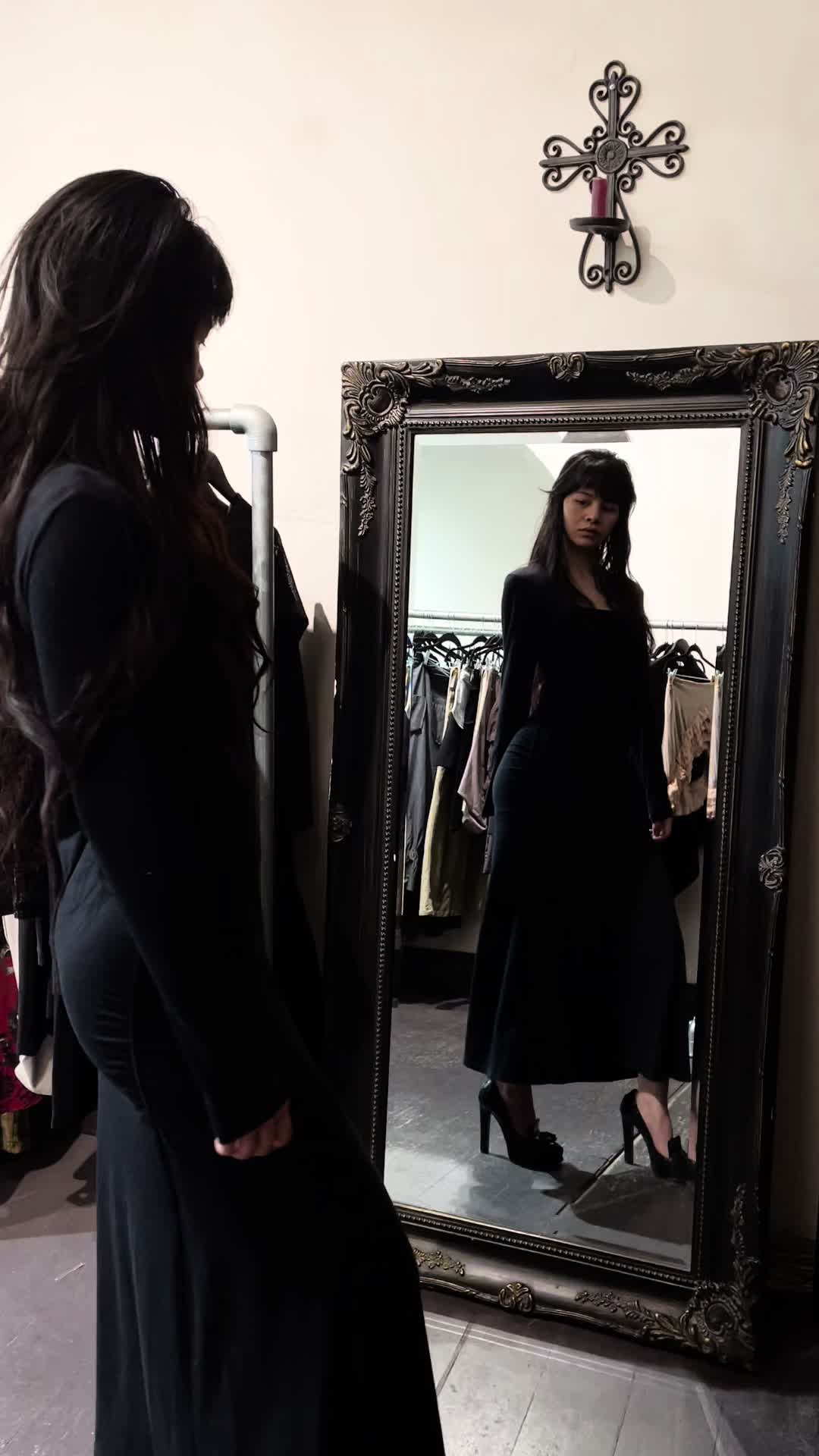 @ShopYottsVtg London