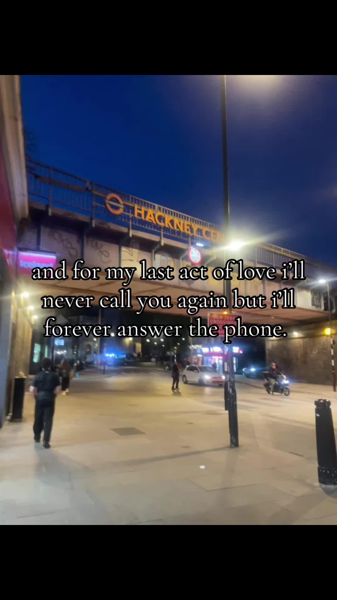 @𝔏𝔞𝔲𝔯𝔢𝔫𝔐𝔦𝔠𝔥𝔢𝔩𝔩𝔢🦇