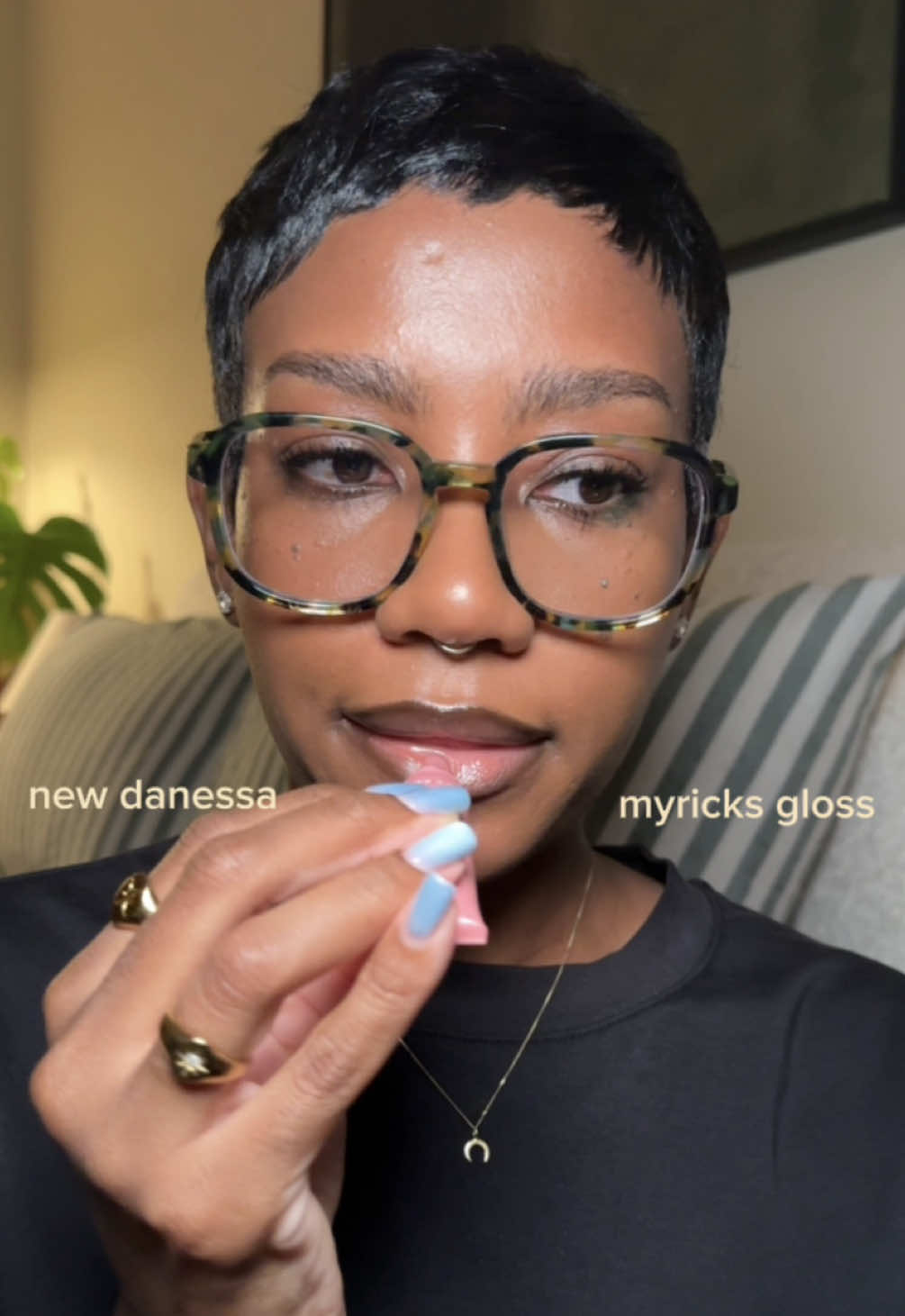 @Olivia Farisai