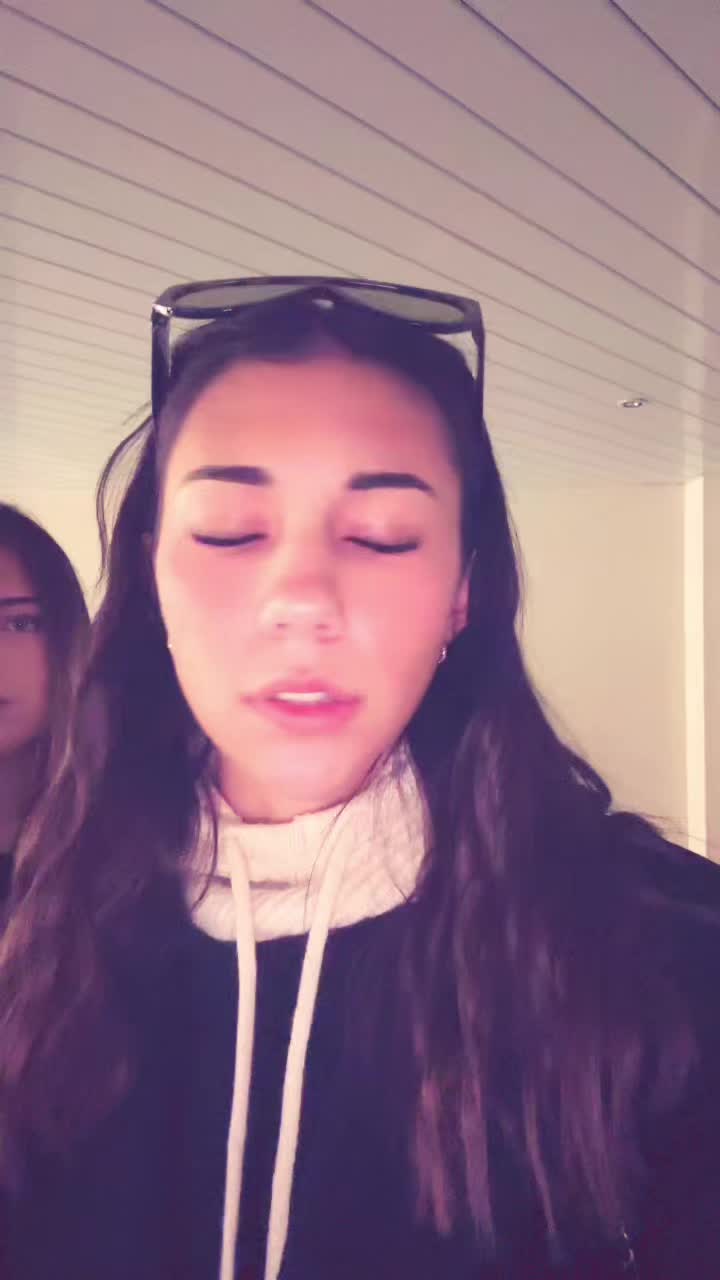 @🧸