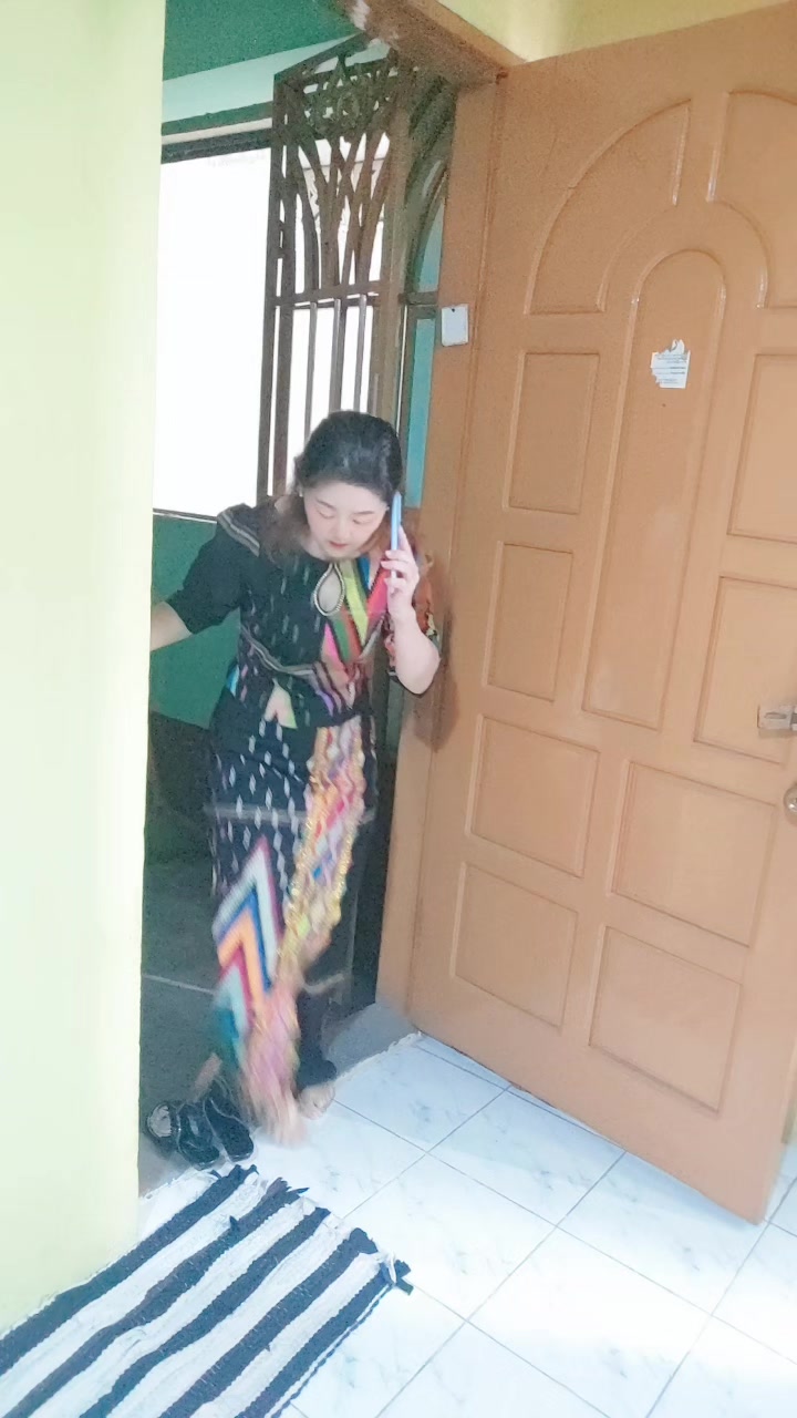 @Kachin Lady ððð