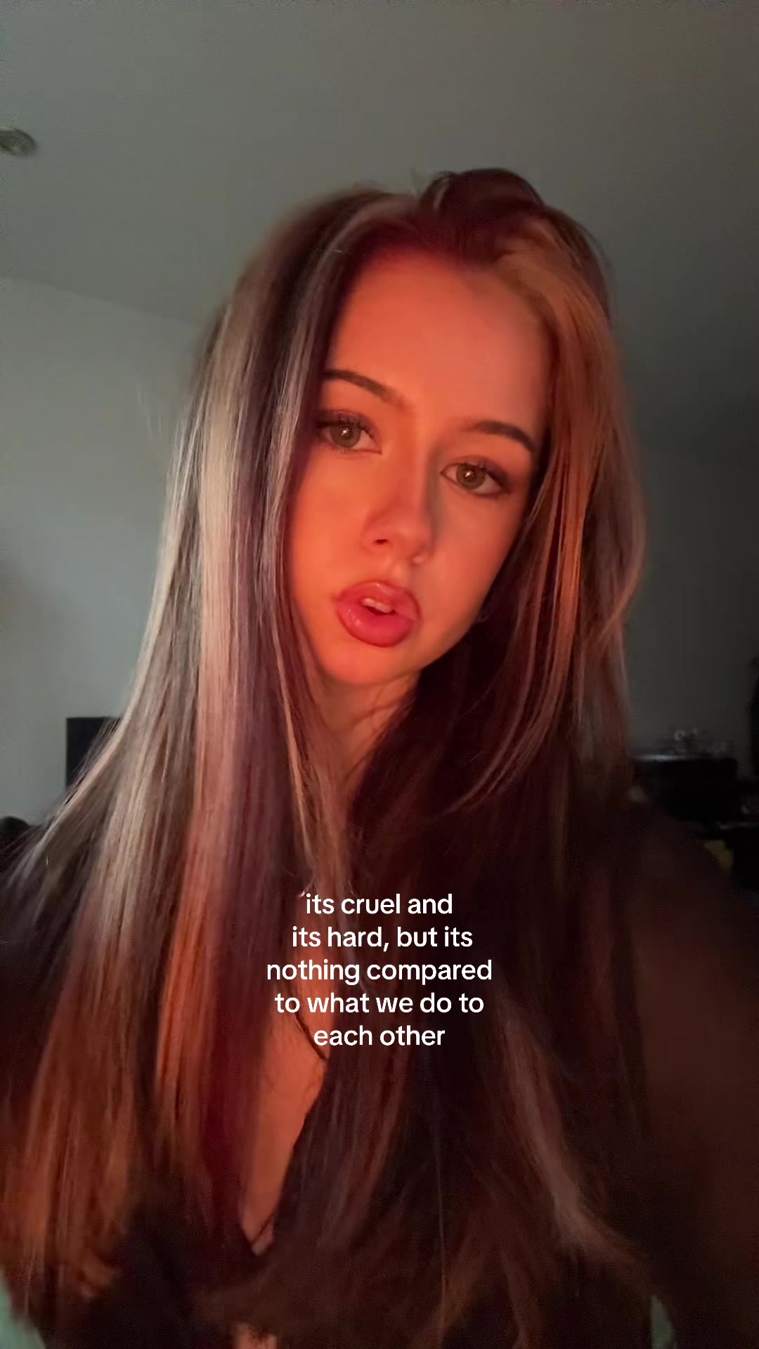 @𑣲𝄞lolarae