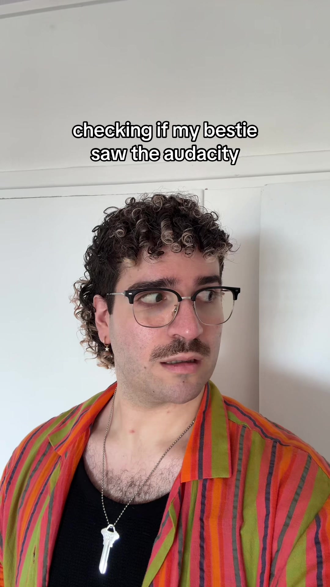 @Tee