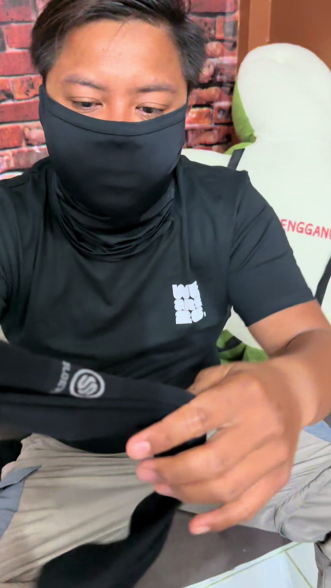 @M 4 ! Z 4 N