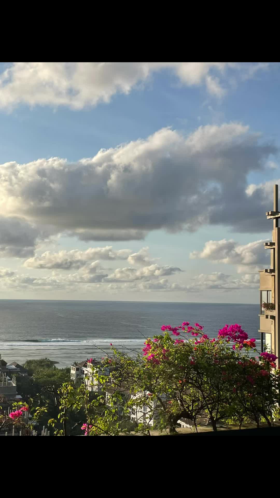 @TravelwithAmsa