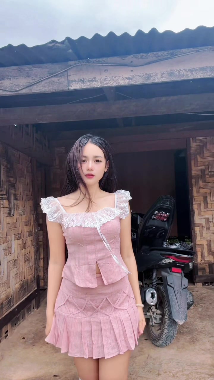 @htwehom
