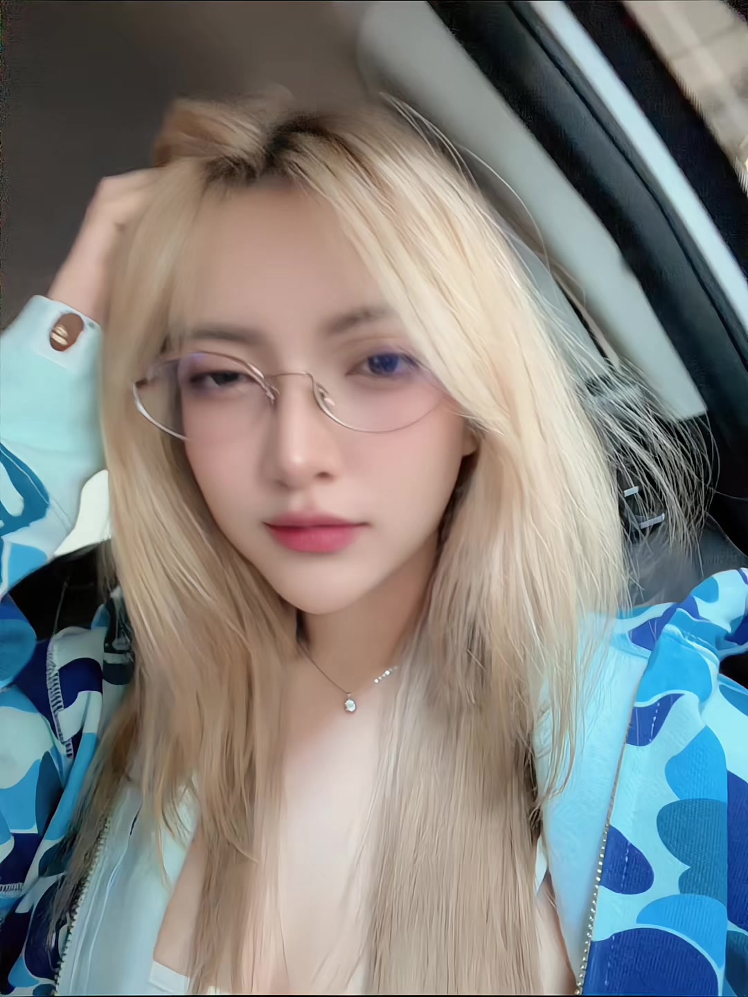 @FAIRYz