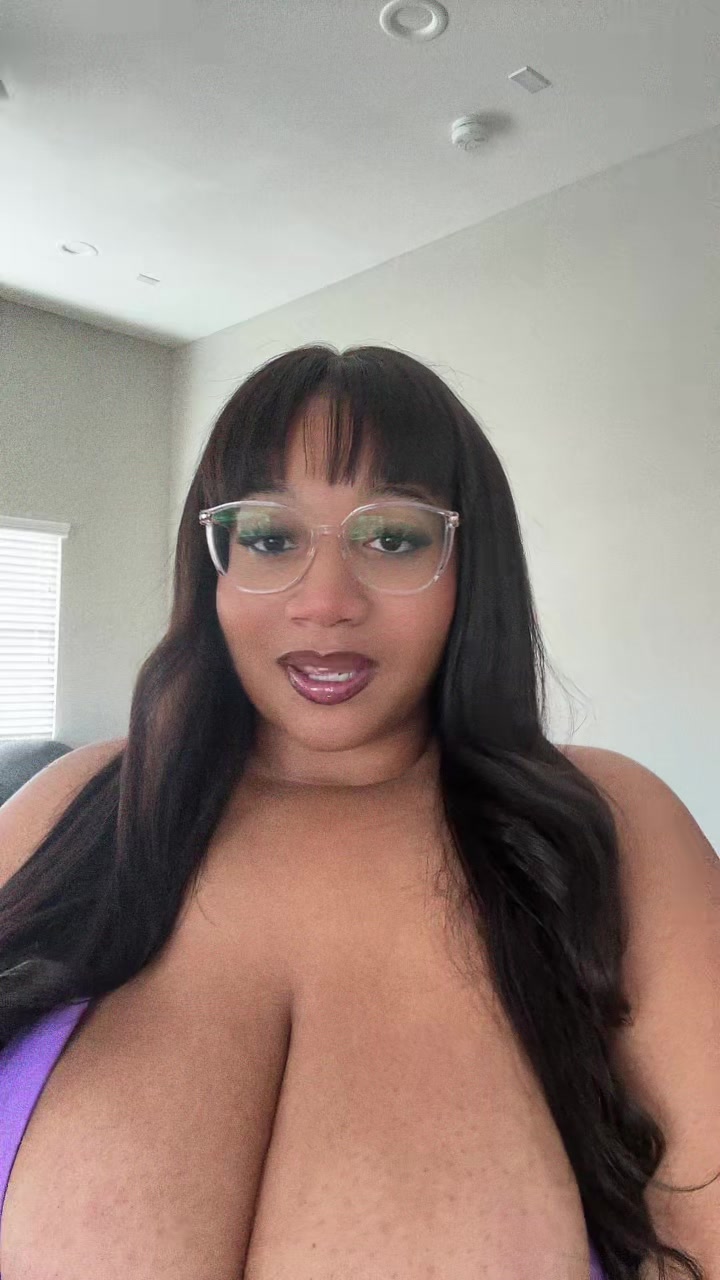 @Mouthfull_ofquaay