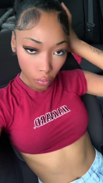 @Ceyonie 🦋
