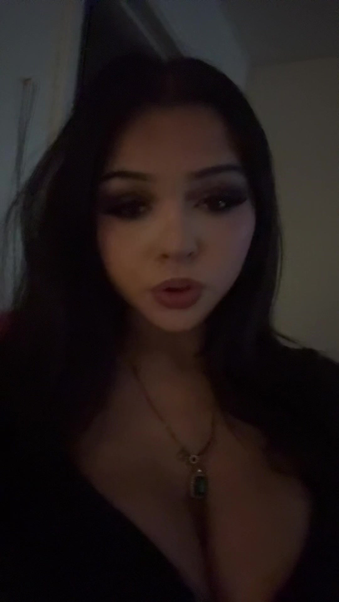 @Elisa