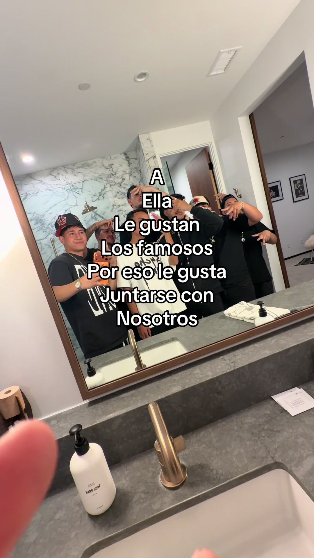 @Titoboitv