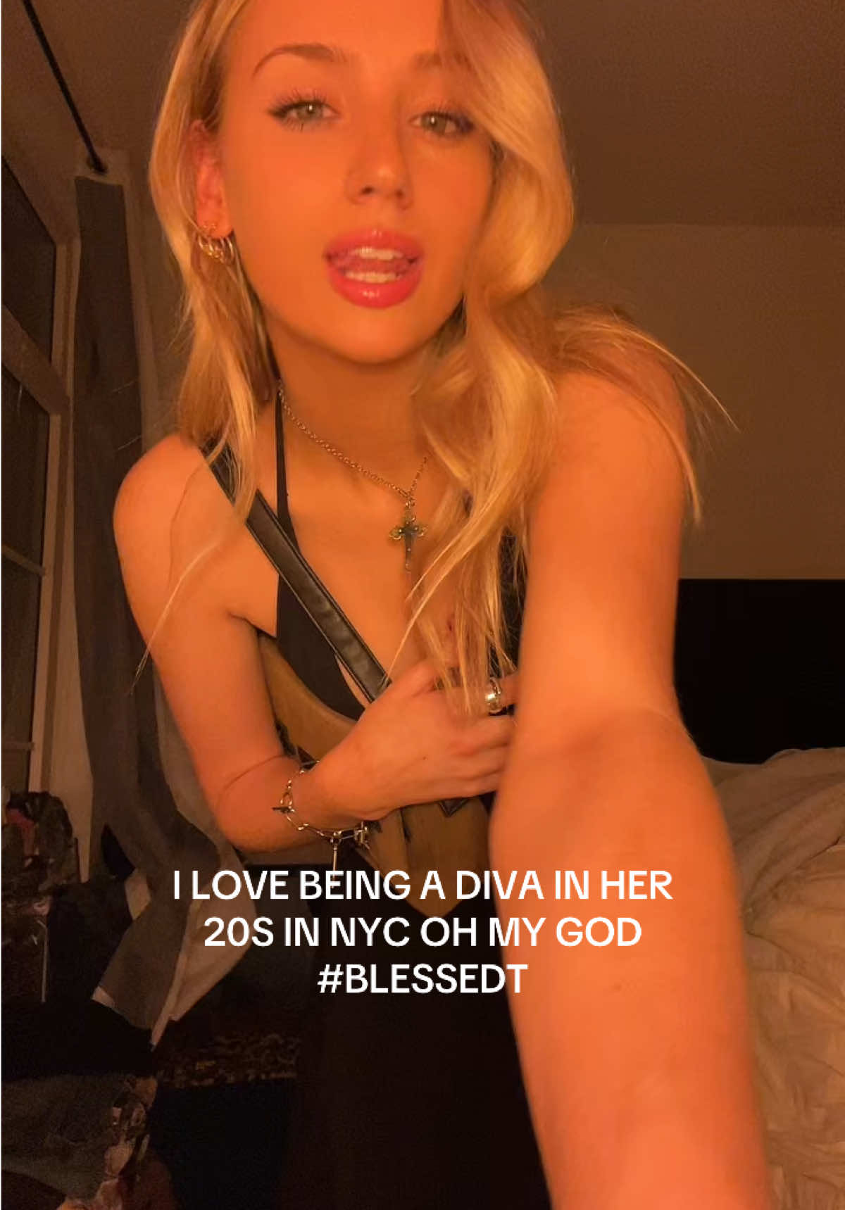 @KYRA BELL