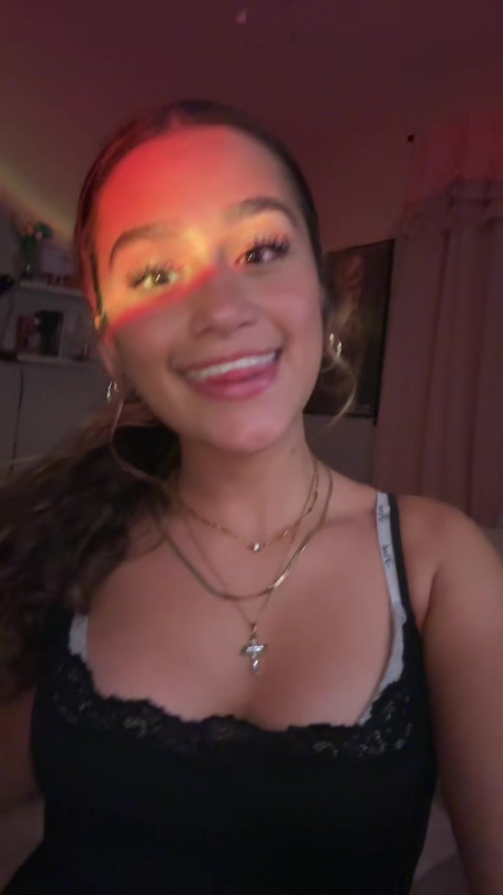 @Melana Rae