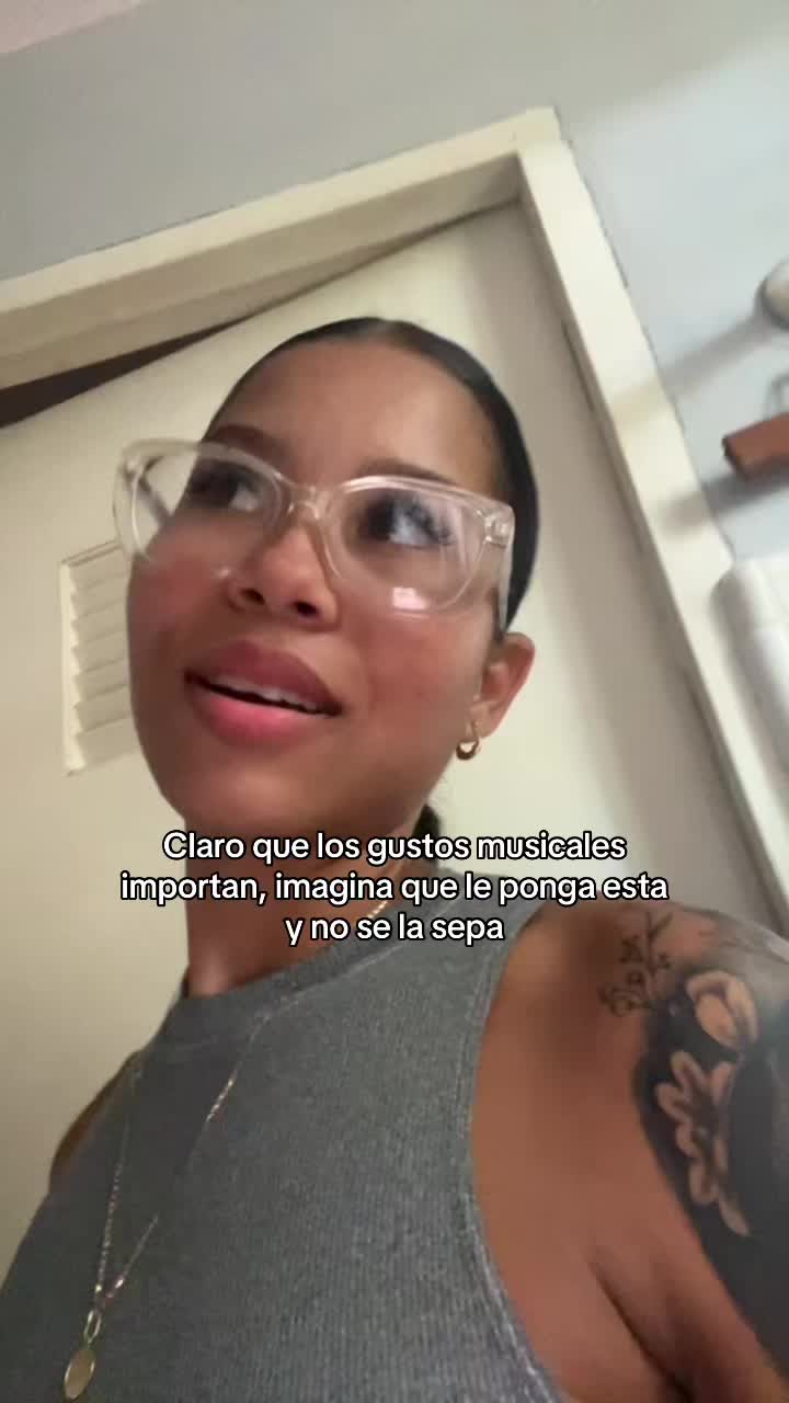 @Kely🇨🇺