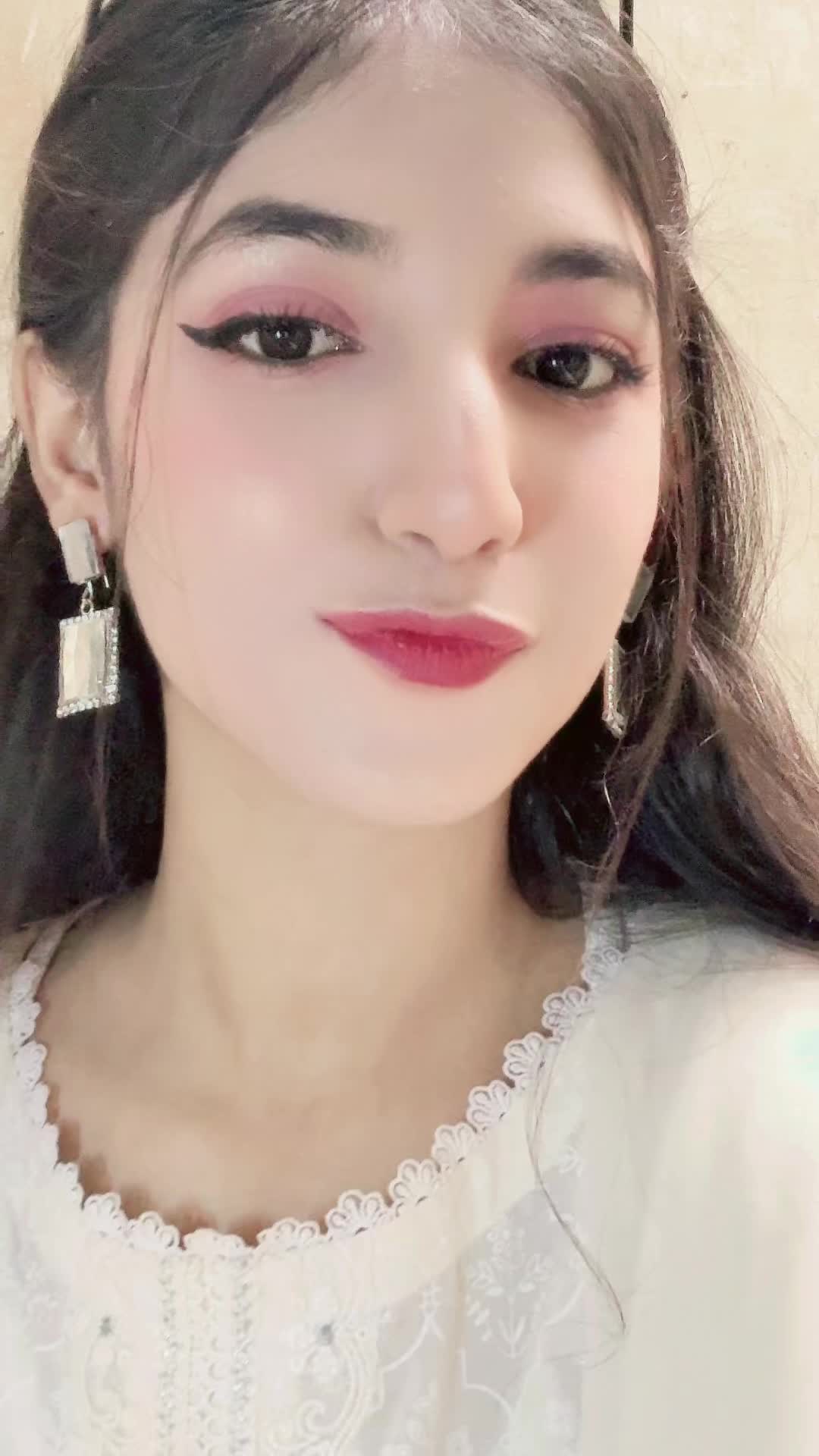 @Bushra_Bisma🌼🍁