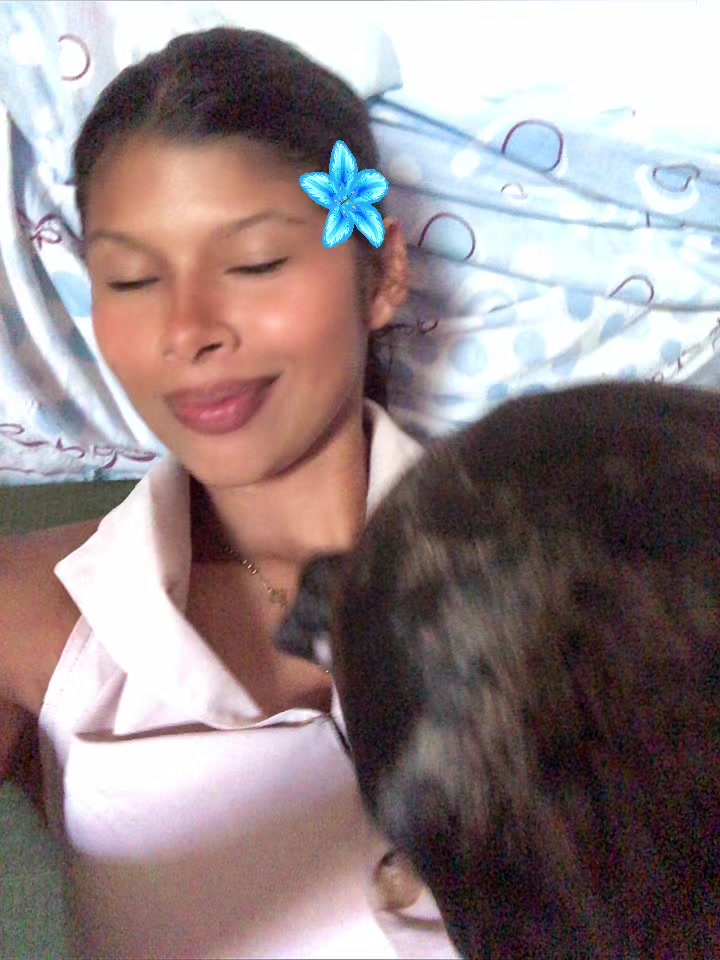 @Meliiii🌸 