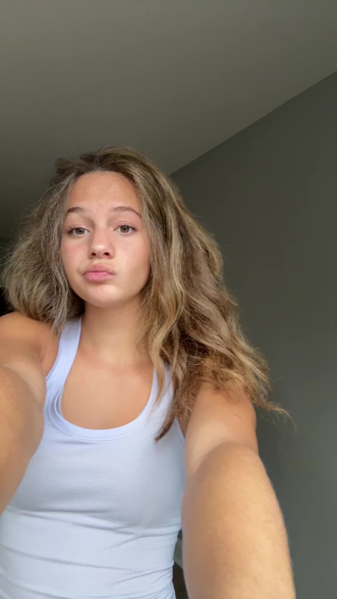 @emryyy