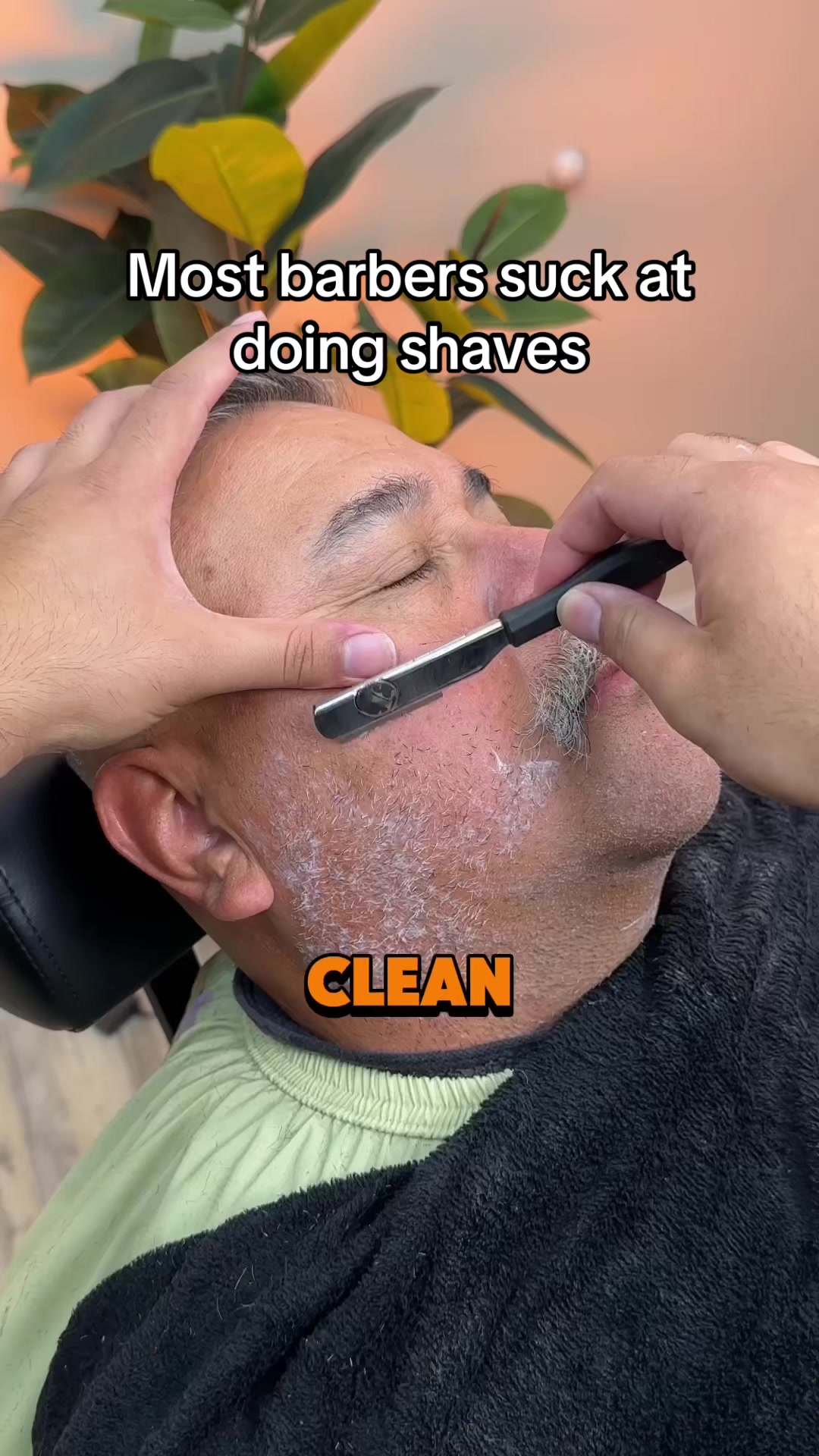 @Paco&bull;Los Banos Barber