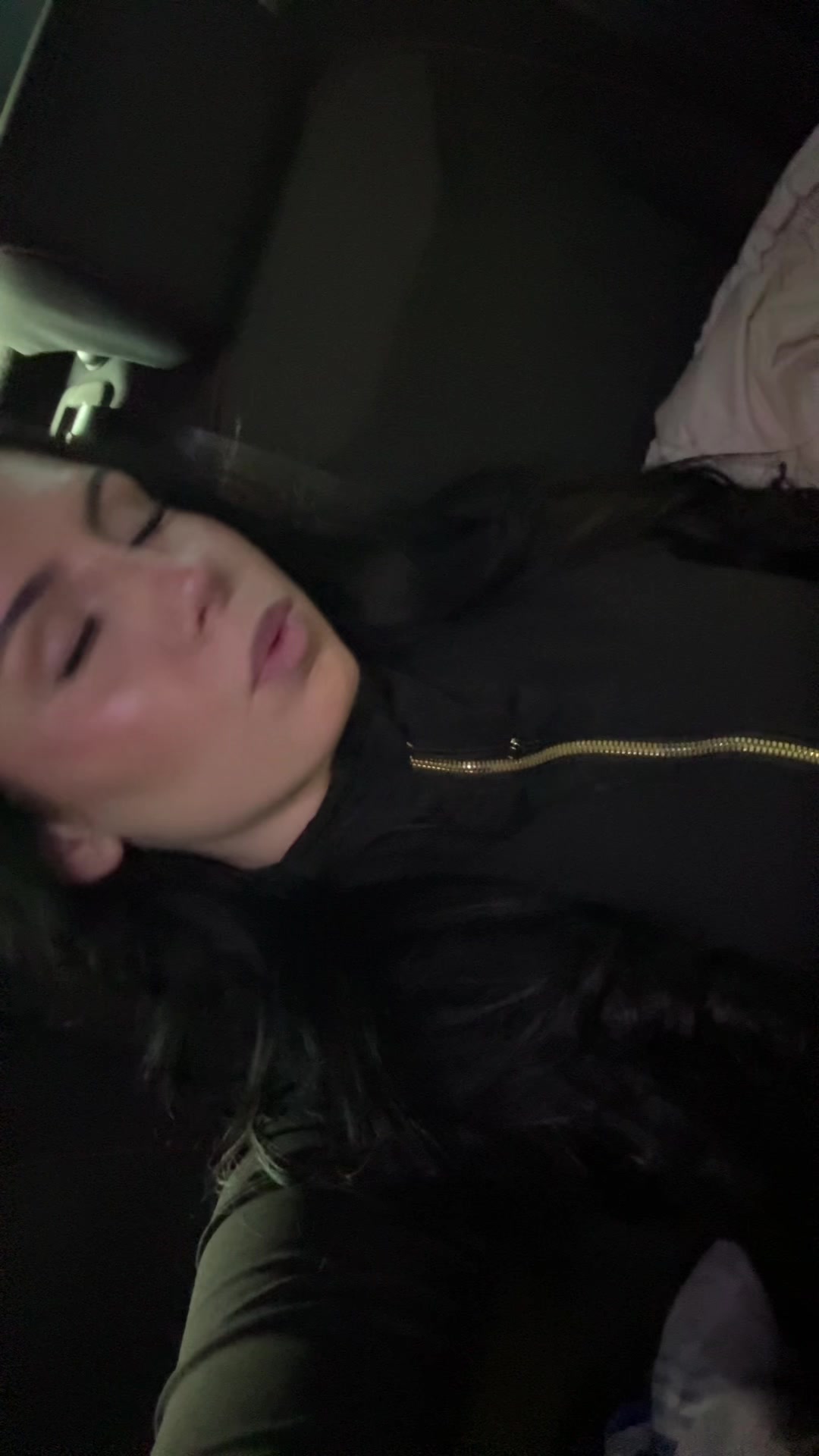 @Ǝri