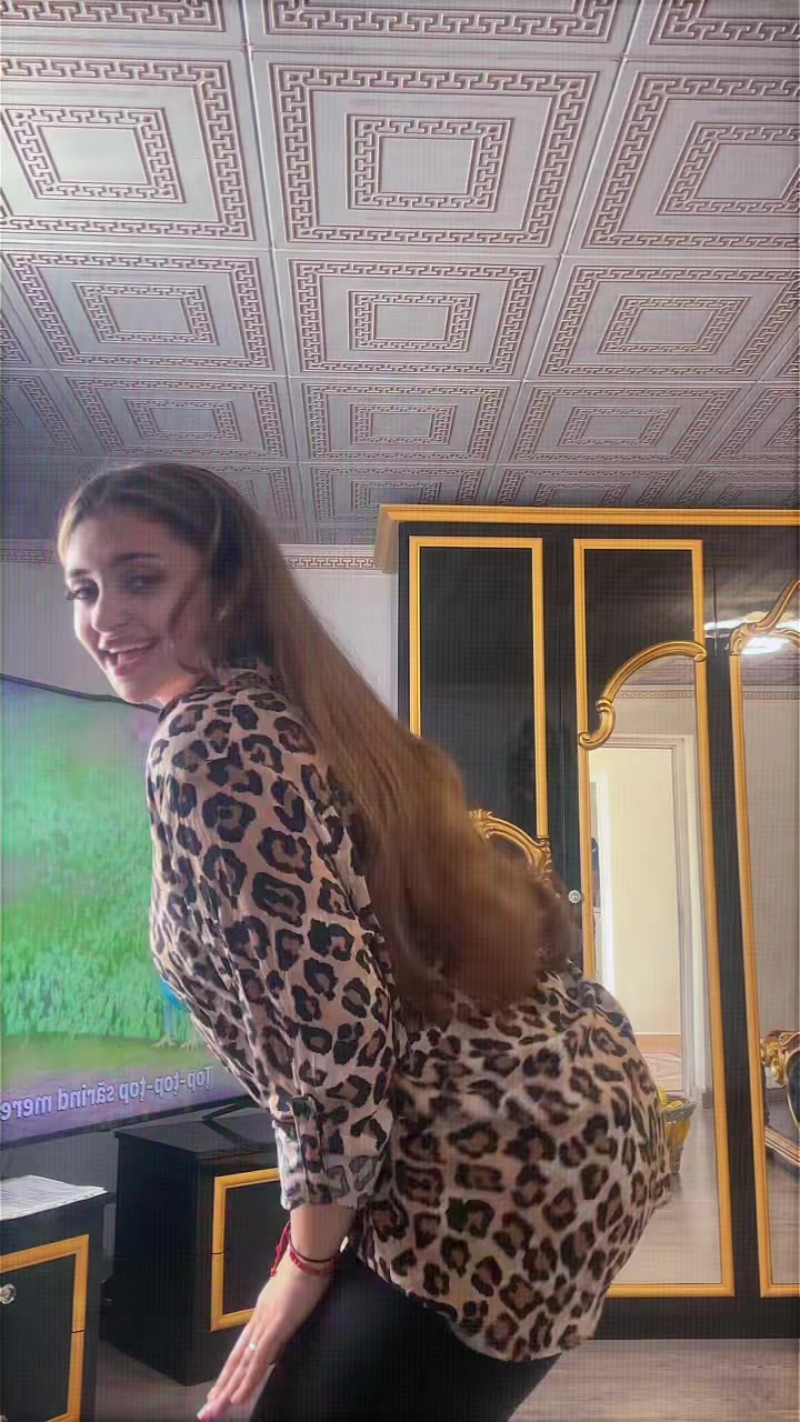 @__anaaa18__