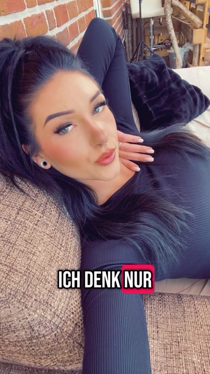 @Vanessa_buur