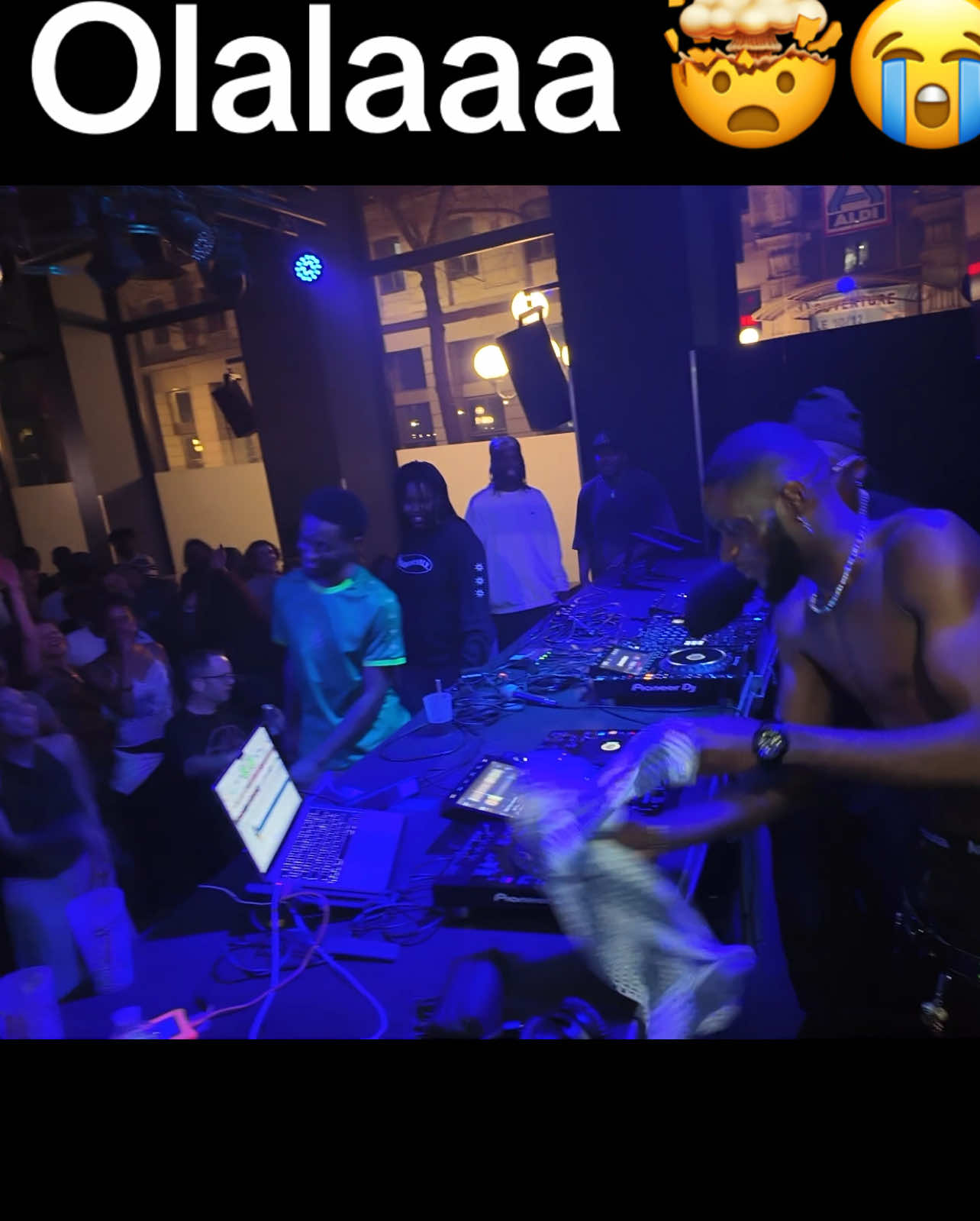 @DJ COMMANDANT DG 🇦🇴🇨🇩🇫🇷